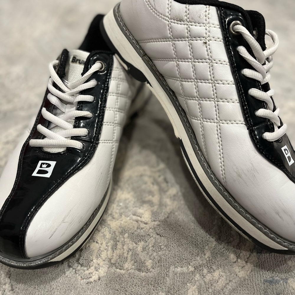 Brunswick Bowling Shoes Womens